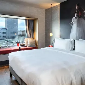 Radisson Red Hotel, 4*, Wien Österreich